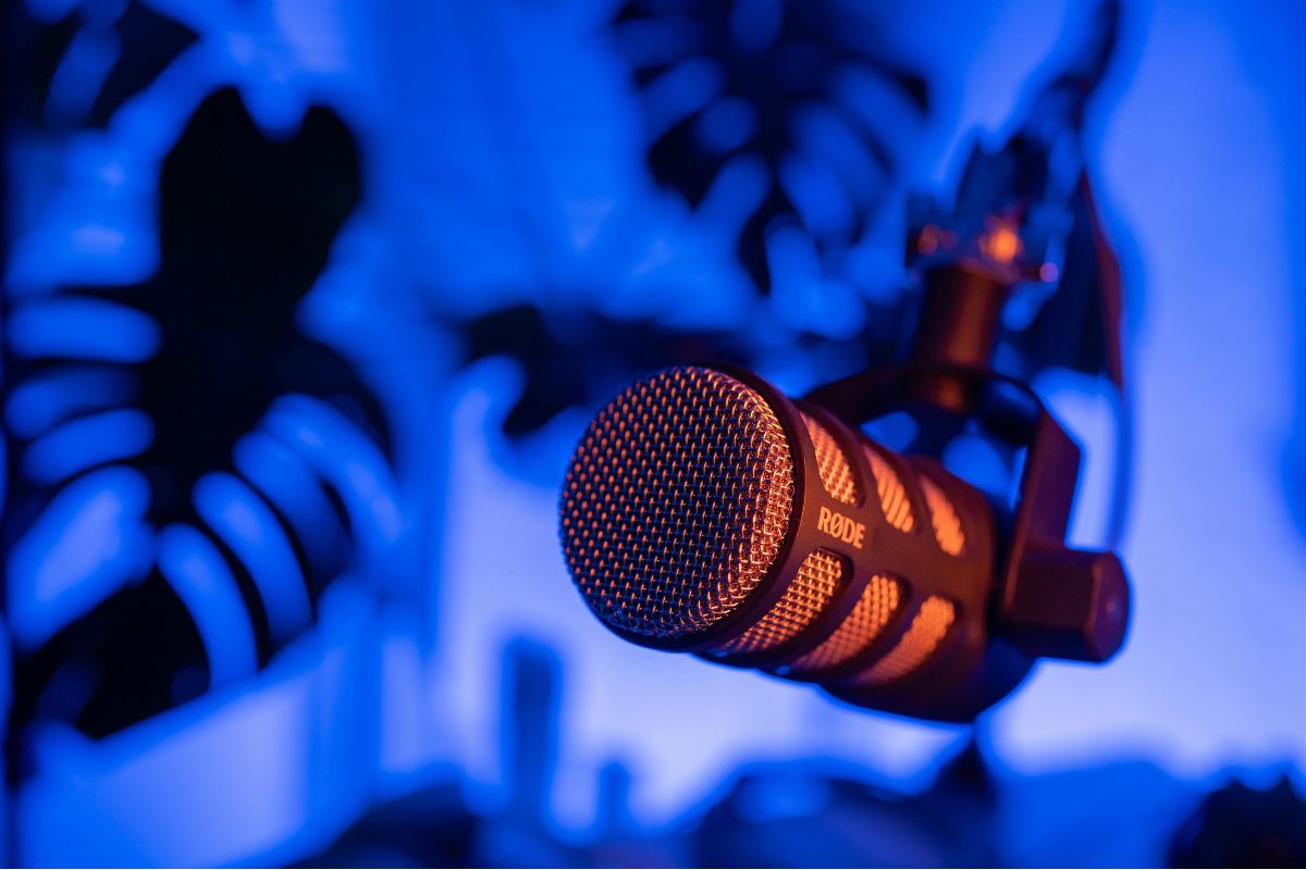 Why Creative Hive Studio Is a Leading Podcast Recording Studio in Dubai Image
